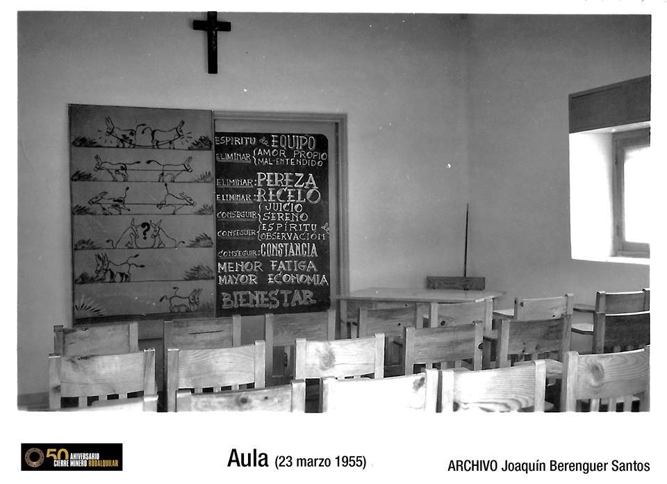 Aula del uno de los colegios del Pueblo Minero de Rodalquilar  Geoparque Cabo de Gata Níjar